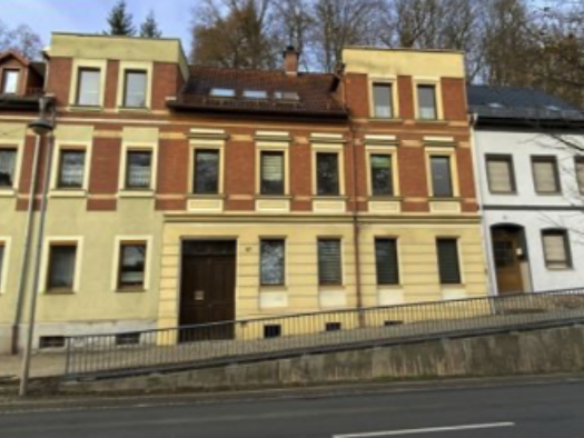 Wohnung zur Miete 385 € 2 Zimmer 62 m² 1. Geschoss frei ab sofort Bergstraße 57 Schmölln 04626