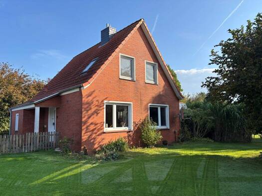 Einfamilienhaus zum Kauf 189.000 € 4 Zimmer 77,5 m² 1.864 m² Grundstück Hagermarsch / Junkersrott 26524