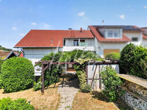 Mehrfamilienhaus zum Kauf 1.130.000 € 9 Zimmer 232 m² 601 m² Grundstück Birkwäldele 5 Wittnau 79299