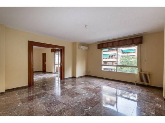 Wohnung zur Miete 900 € 2 Zimmer 130 m² EG Granada 18012
