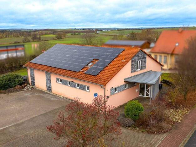 Gewerbeobjekt zum Kauf als Kapitalanlage geeignet 698.000 € 340 m² 2.105 m² Grundstück Mainbernheim 97350