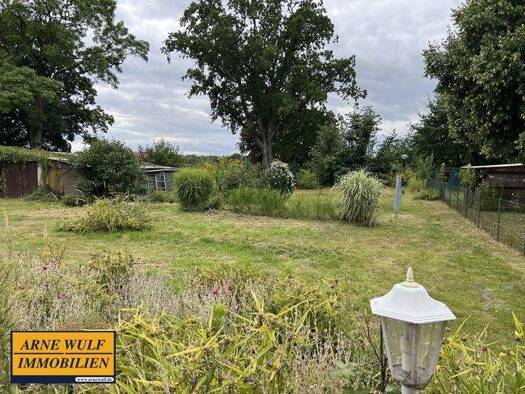 Doppelhaushälfte zum Kauf 69.000 € 6 Zimmer 200 m² 1.480 m² Grundstück Möderitz 19374