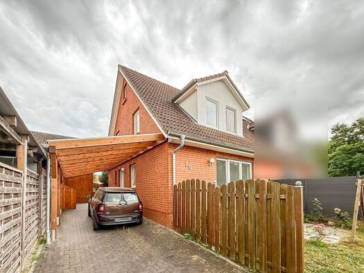 Doppelhaushälfte zum Kauf 340.000 € 4 Zimmer 105 m² 336 m² Grundstück Berkenthin 23919