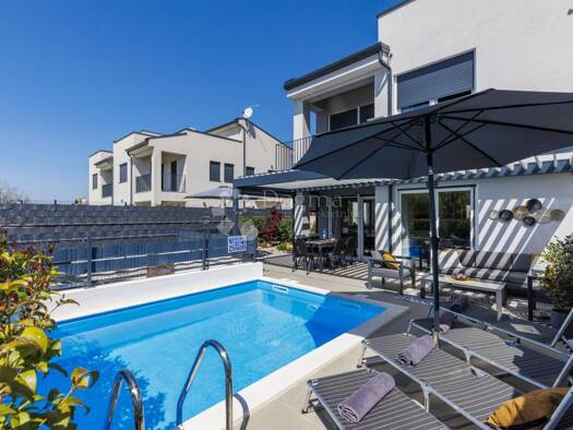Mehrfamilienhaus zum Kauf 555.000 € 5 Zimmer 168 m² Nova Vas, Poreč Poreč 52440