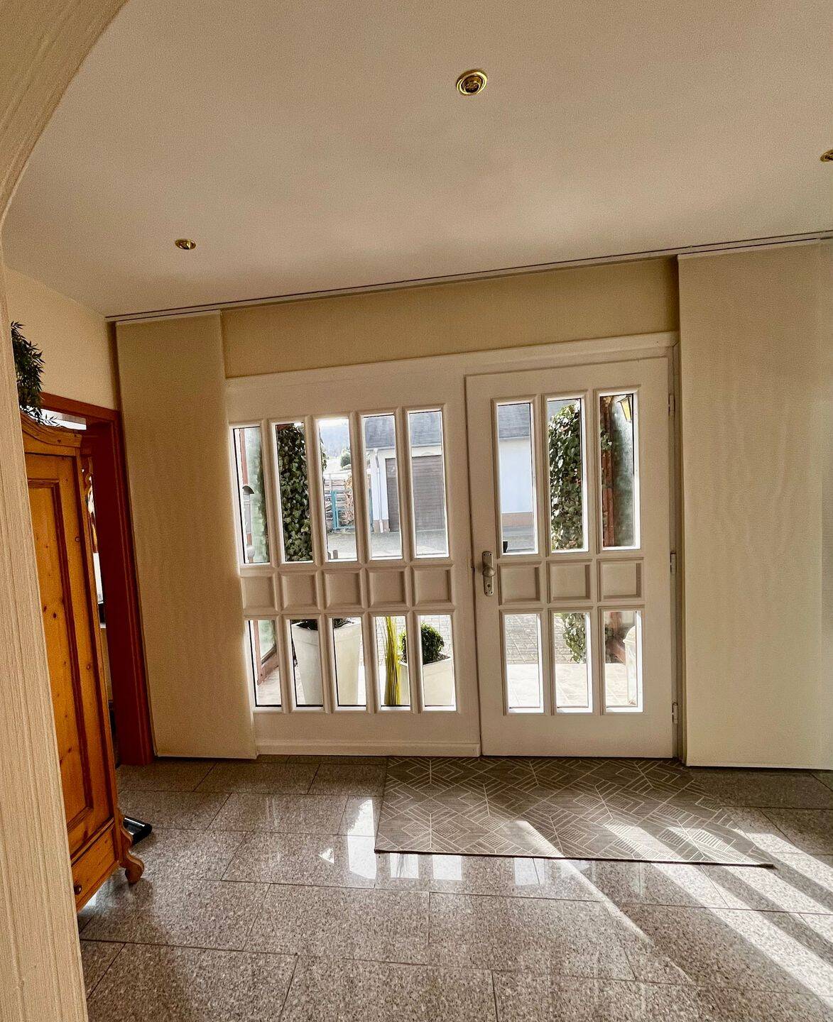 Immobilie in Büdlich - Haus mit Einliegerwohnung,PV Anlage sowie großen Garten zu verkaufen - Bild 4