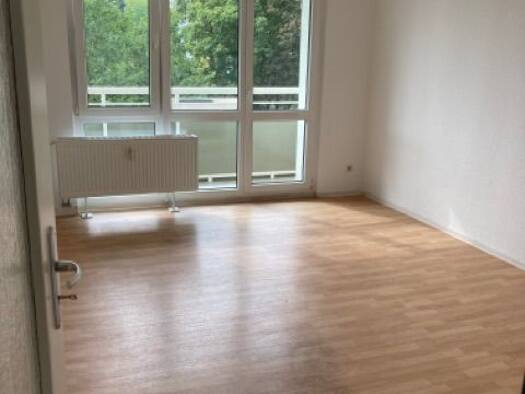 Wohnung zur Miete 335 € 3 Zimmer 58,9 m² 4. Geschoss Heeresbergstraße 28 Lusan Gera 07549