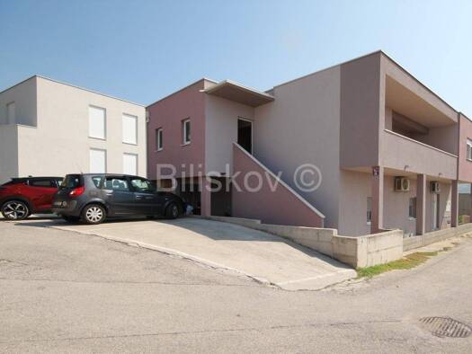 Einfamilienhaus zum Kauf 14 Zimmer 264 m² 593 m² Grundstück Solin 21210