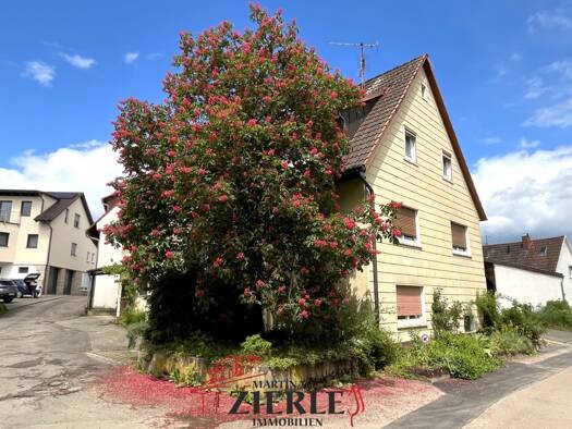 Mehrfamilienhaus zum Kauf 279.000 € 6 Zimmer 129,4 m² 281 m² Grundstück Jebenhausen Göppingen 73035