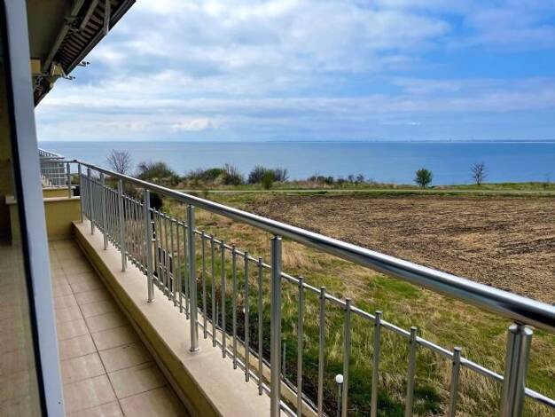 Terrassenwohnung zur Miete provisionsfrei 750 € 3 Zimmer 120 m² 2. Geschoss Ravda