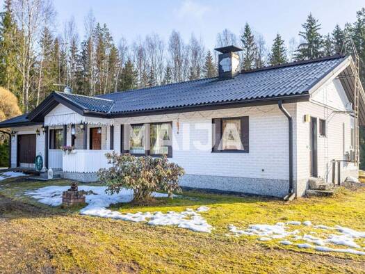 Einfamilienhaus zum Kauf 219.000 € 5 Zimmer 107,5 m² 10.000 m² Grundstück Metsäniityntie 15 Valkeakoski 37600
