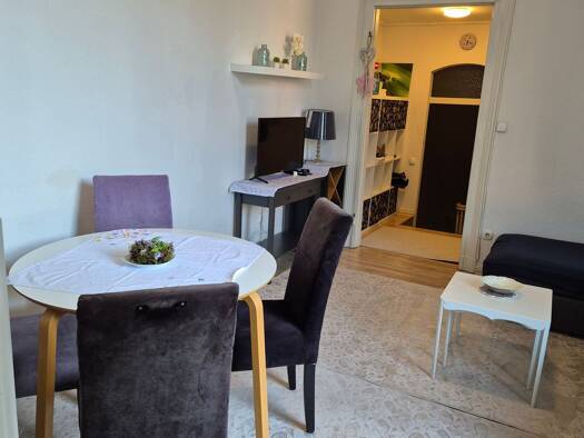 Wohnung zur Miete 1.000 € 2 Zimmer 70 m² frei ab sofort Ostwall 58 Stadtmitte Krefeld 47798