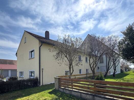 Mehrfamilienhaus zum Kauf 399.500 € 13 Zimmer 301 m² 1.095 m² Grundstück Steinersdorf Ansbach 91522