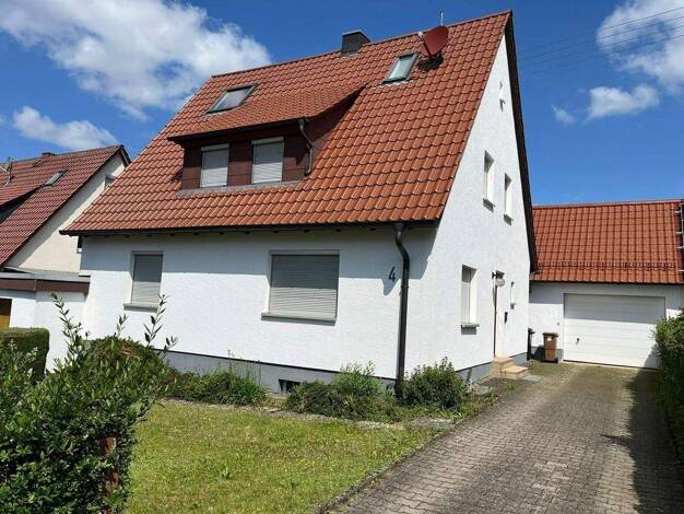Mehrfamilienhaus zum Kauf provisionsfrei 459.000 € 7 Zimmer 172,5 m² 552 m² Grundstück Neuffenstraße 4 Hochwang Lenningen OT Hochwang 73252