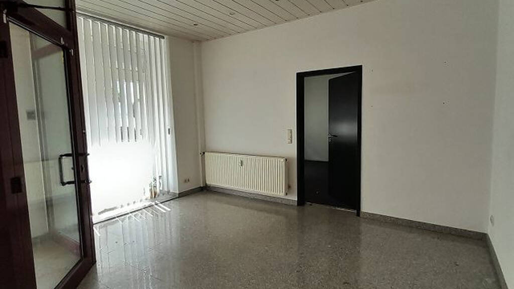 Büro zur Miete provisionsfrei 215 € 6 Zimmer 84 m² Bürofläche Bosestr. 41 Innenstadt Zwickau 08056