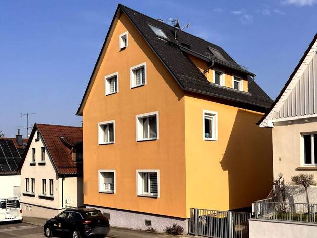 Mehrfamilienhaus zum Kauf 785.000 € 10 Zimmer 206 m² 272 m² Grundstück frei ab sofort Feuerbach Stuttgart 70469