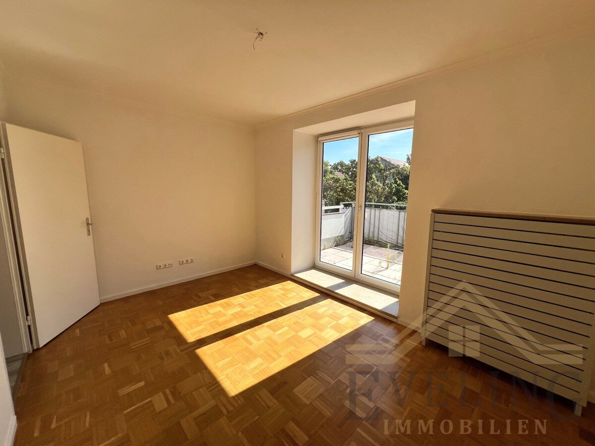 Wohnung zum Kauf 596.000 € 3 Zimmer 94,8 m²<br/>Wohnfläche 2.<br/>Geschoss Echarding München 81673