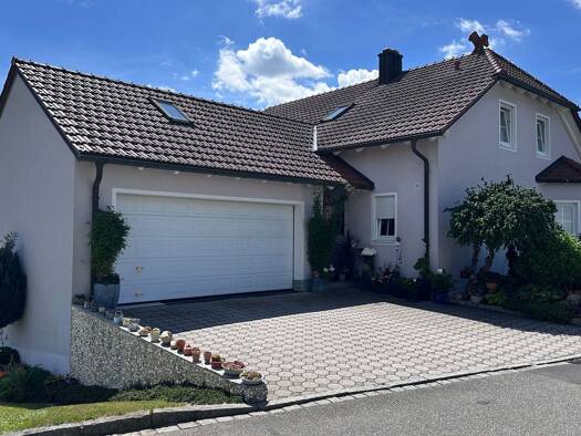 Haus zum Kauf 480.000 € 18 Zimmer 989 m² Grundstück frei ab sofort Pleystein Pleystein 92714