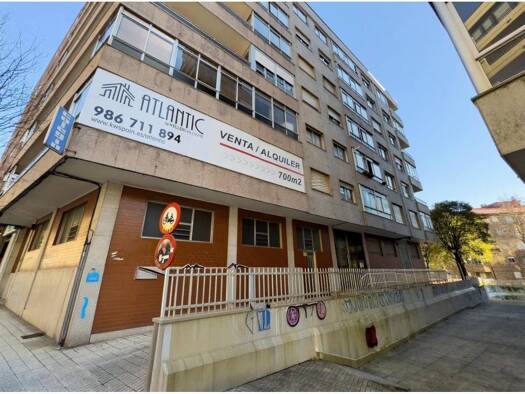 Verkaufsfläche zur Miete 1.800 € 700 m² Verkaufsfläche FRAGOSO 29 Vigo 36210