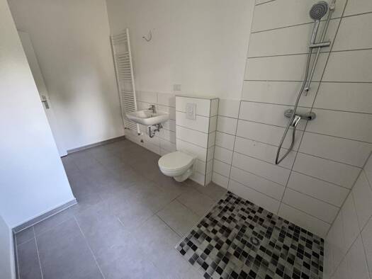 Wohnung zur Miete 429 € 3 Zimmer 62 m² EG Nogatstraße 32 Fedderwardergroden Wilhelmshaven 26388