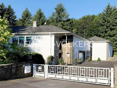 Bungalow zum Kauf 580.000 € 11 Zimmer 650 m² 5.302 m² Grundstück Gehlert 57627