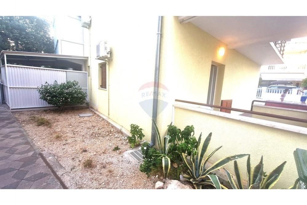 Wohnung zum Kauf 150.000 € 3 Zimmer 51 m²<br/>Wohnfläche Vodice center 22211