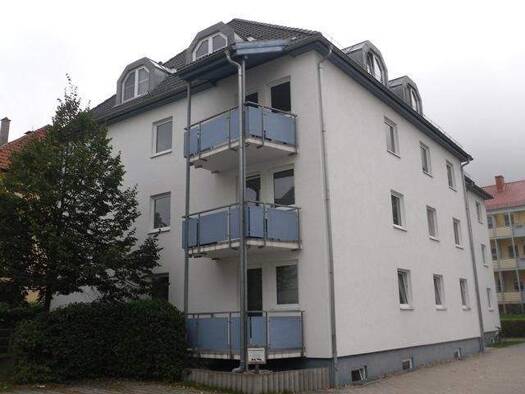 Wohnung zur Miete 330 € 2 Zimmer 36,7 m² frei ab 01.04.2026 Ilmenau 98693