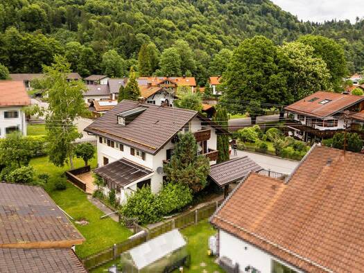 Einfamilienhaus zum Kauf 847.000 € 8 Zimmer 180 m² 675 m² Grundstück Oberau 82496