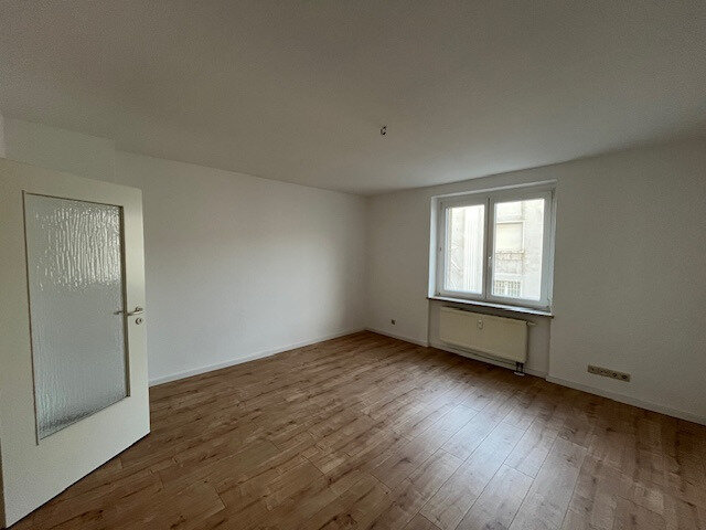 Wohnung zur Miete 325 € 2 Zimmer 58,6 m²<br/>Wohnfläche 1.<br/>Geschoss ab sofort<br/>Verfügbarkeit Margaretenstr. 6 Schönebeck Schönebeck (Elbe) 39218