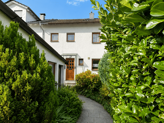 Reihenmittelhaus zum Kauf 328.500 € 5 Zimmer 107,2 m² 300 m² Grundstück Gaildorf Gaildorf 74405