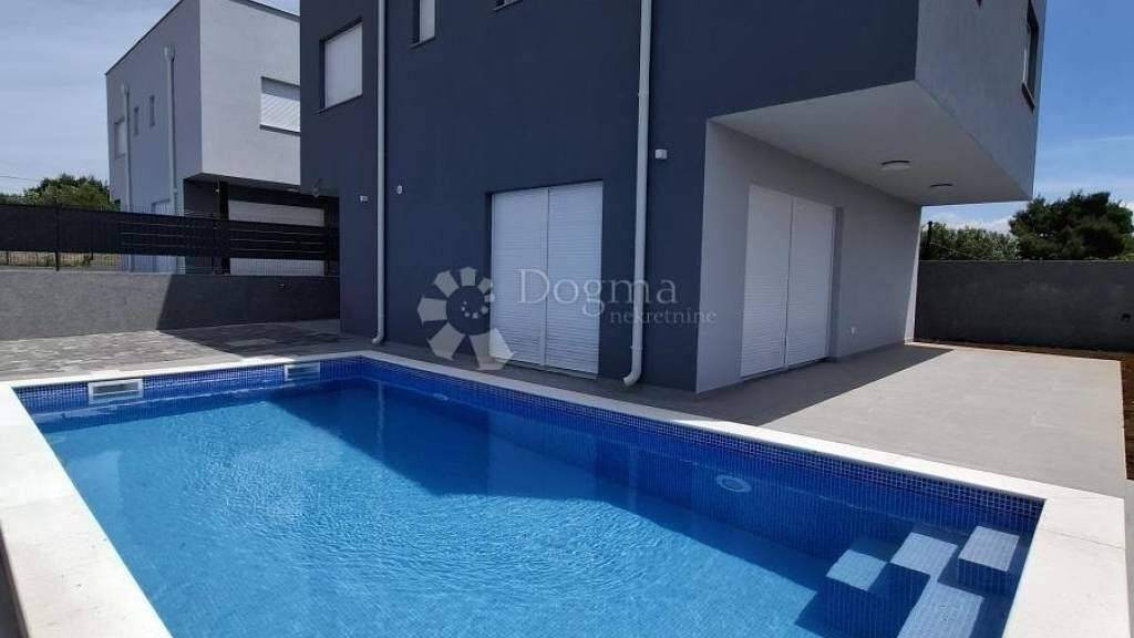 Haus zum Kauf 470.000 € 4 Zimmer 143 m² Vir