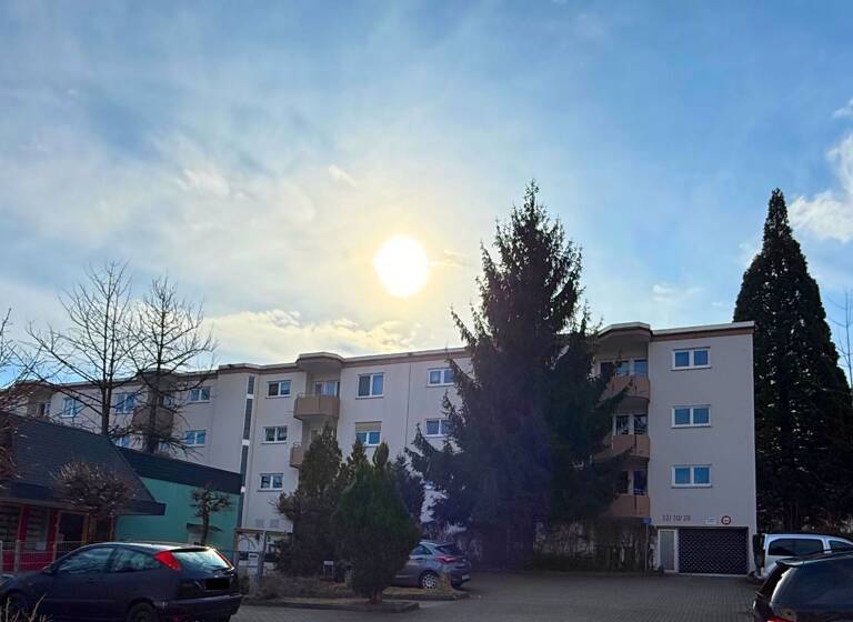 Wohnung zum Kauf 328.000 € 2,5 Zimmer 77,7 m²<br/>Wohnfläche ab sofort<br/>Verfügbarkeit Bergisel Straße 28 Mooswald Freiburg im Breisgau 79110
