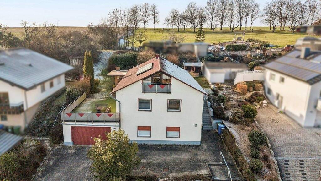 Einfamilienhaus zum Kauf 419.000 € 7 Zimmer 177 m² 930 m² Grundstück Beuern Buseck 35418