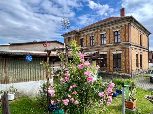 Haus zum Kauf 97.000 € 11 Zimmer 215 m² 1.170 m² Grundstück Leutersdorf Leutersdorf 02739