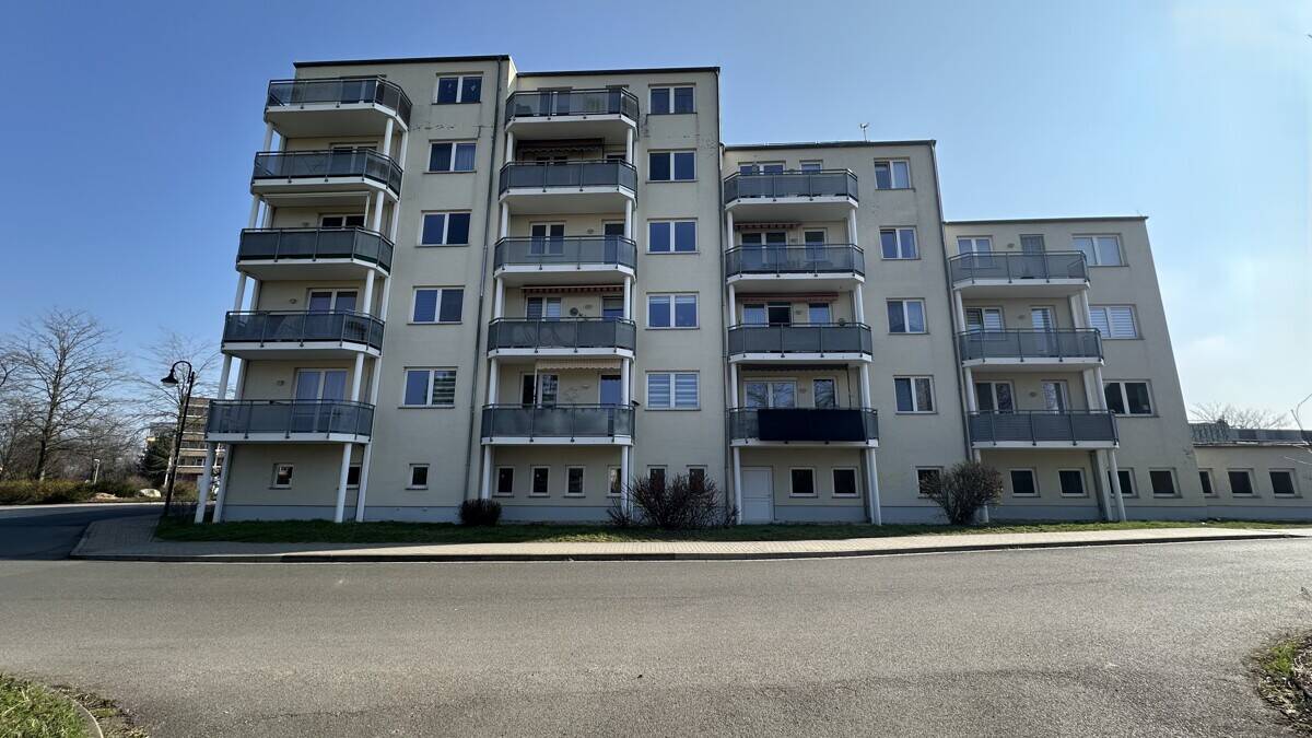 Immobilie in Gräfenhainichen - Vermietete Eigentumswohnung mit Stellplatz - nachhaltige Kapitalanlage in Gräfenhainichen - Bild 0