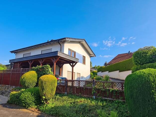 Einfamilienhaus zum Kauf 390.000 € 3 Zimmer 112 m² 475 m² Grundstück frei ab sofort Neunkirchen Neunkirchen-Seelscheid 53819