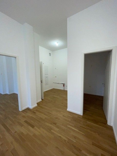 Bürogebäude zur Miete 765 € 56,4 m²<br/>Bürofläche John-F.-Kennedy-Boulevard 12 Kasernen West Bamberg 96052