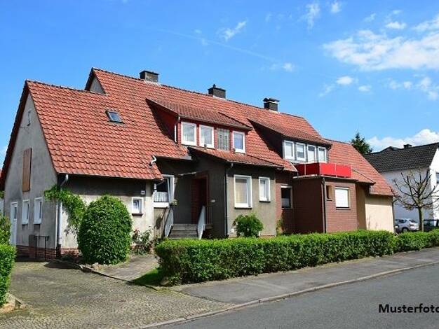 Reihenmittelhaus zum Kauf 9.500 € 65,1 m² 70 m² Grundstück Ronneburg Ronneburg 07580