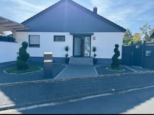 Bungalow zum Kauf provisionsfrei 779.000 € 7 Zimmer 224 m² 523 m² Grundstück Seligenstadt Seligenstadt 63500