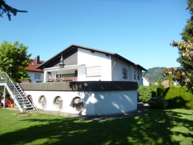 Einfamilienhaus zum Kauf 880.000 € 5 Zimmer 176 m² 880 m² Grundstück Waldkirch Waldkirch 79183