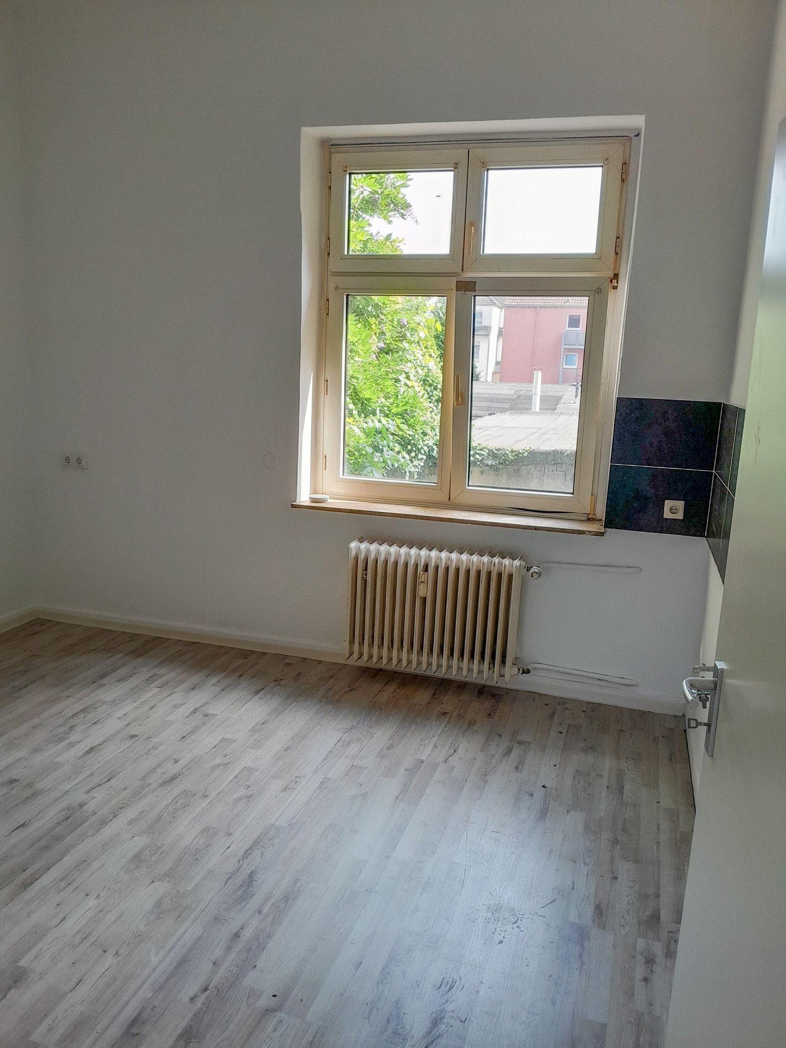 Mehrfamilienhaus zur Miete 1.035 € 4 Zimmer 115 m²<br/>Wohnfläche 115 m²<br/>Grundstück ab sofort<br/>Verfügbarkeit Bahnhofstraße 88 Westerholt Herten 45701