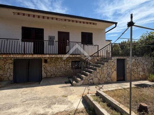 Haus zum Kauf 390.000 € 8 Zimmer 174 m² Vir