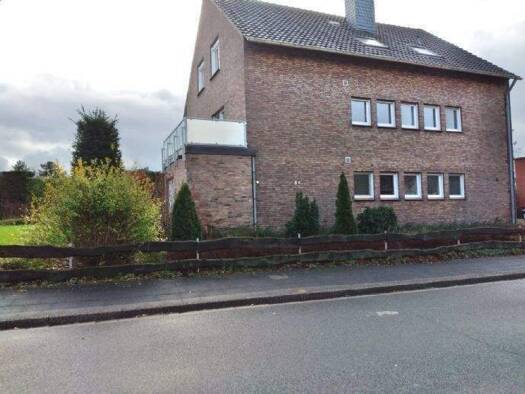 Studio zur Miete 350 € 1 Zimmer 36 m² 2. Geschoss frei ab sofort Schwafheim Moers 47447