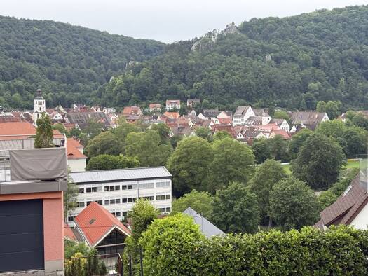 Terrassenwohnung zum Kauf 343.000 € 4 Zimmer 134 m² Geschoss 1/3 frei ab sofort Blaubeuren Blaubeuren 89143