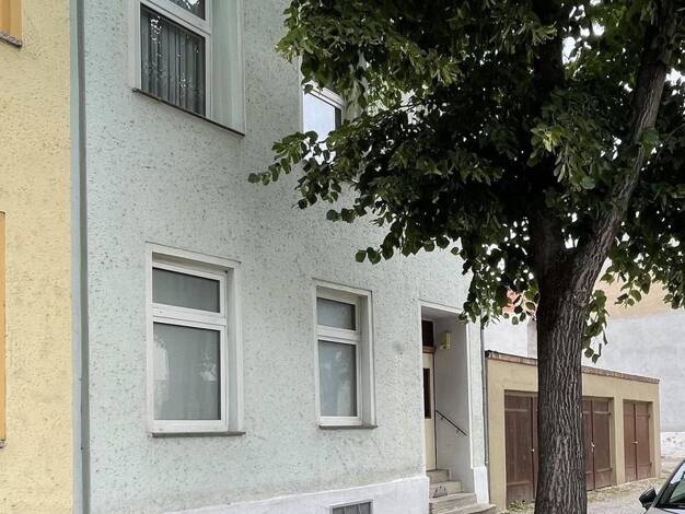 Mehrfamilienhaus zum Kauf 126.000 € 8 Zimmer 186 m² 213 m² Grundstück Bernburg Bernburg 06406