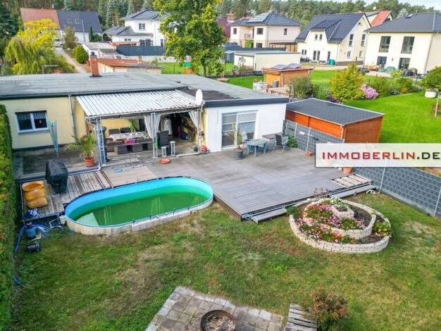 Bungalow zum Kauf 399.000 € 5 Zimmer 144 m² 1.600 m² Grundstück Luckenwalde Luckenwalde 14943