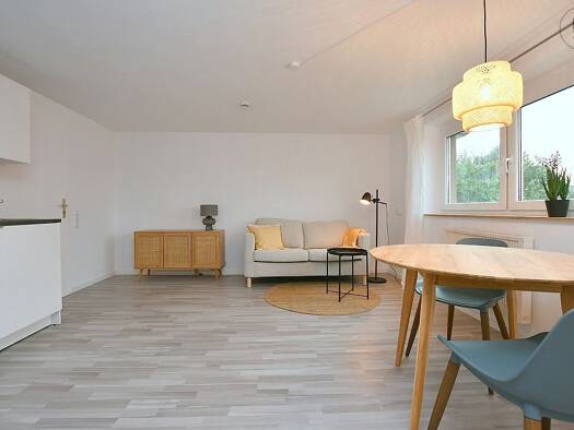 Wohnung zur Miete Wohnen auf Zeit 1.250 € 2 Zimmer 47 m² frei ab 01.09.2025 Esslingen 73730
