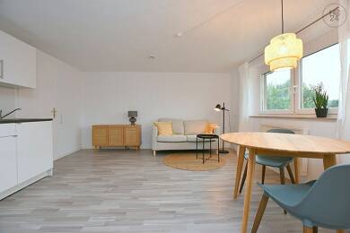 Wohnung zur Miete Wohnen auf Zeit 1.250 € 2 Zimmer 47 m² frei ab 01.09.2025 Esslingen 73730
