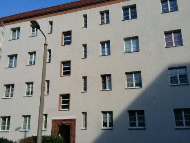 Wohnung zur Miete 375 € 2 Zimmer 42 m² frei ab 19.08.2026 Jöcherstr. 4 Anger-Crottendorf Leipzig 04318