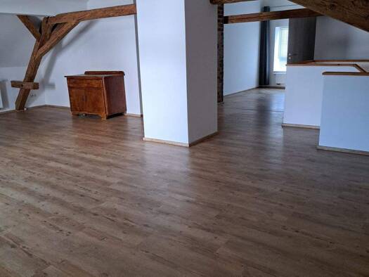 Wohnung zur Miete 1.500 € 4,5 Zimmer 157 m² frei ab sofort Bahnhofstraße 24 Gosberg Pinzberg 91361