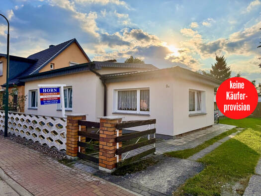 Doppelhaushälfte zum Kauf provisionsfrei 128.000 € 4 Zimmer 82 m² 1.501 m² Grundstück Viereck 17309